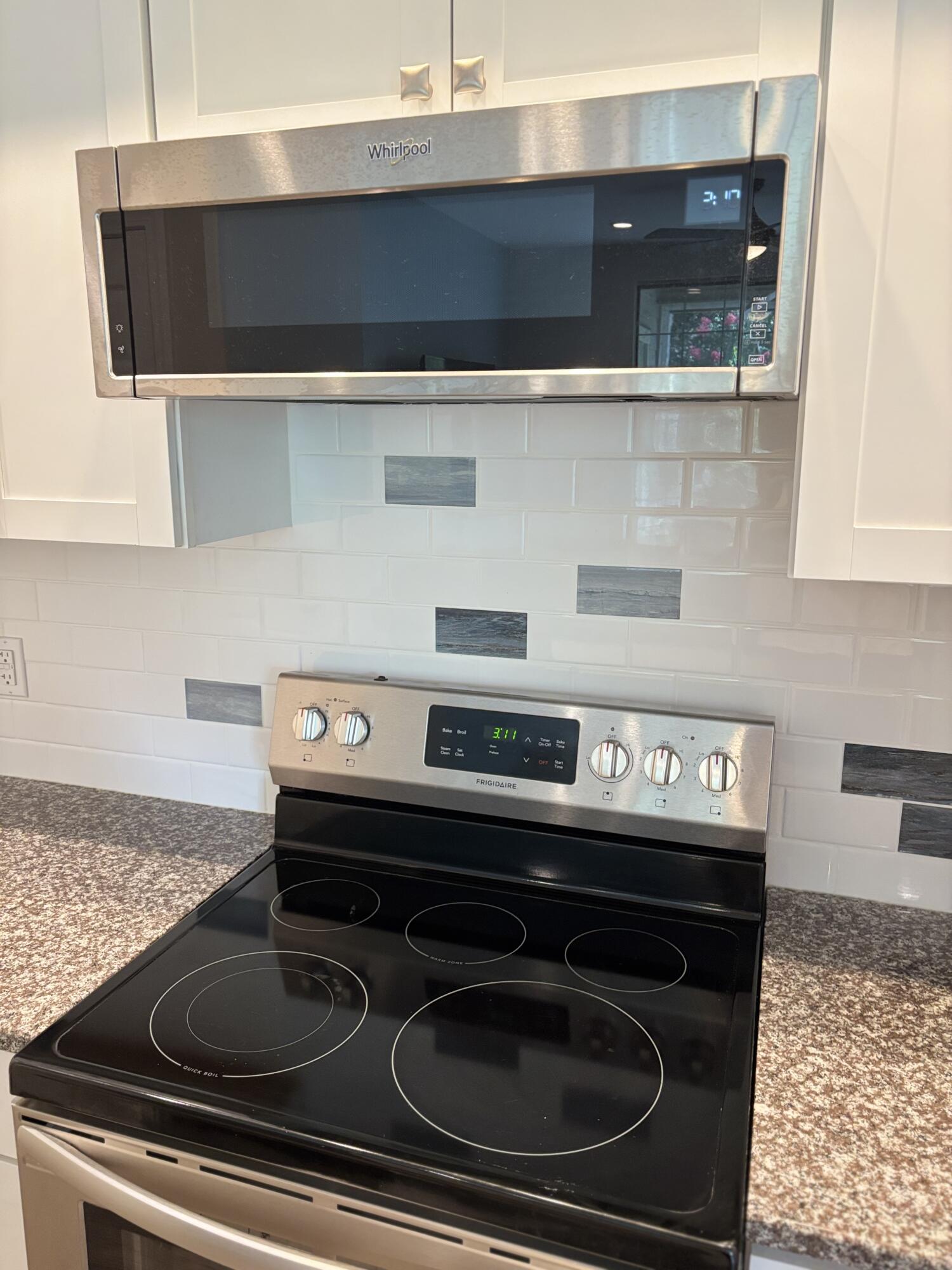 1600 Long Grove Drive Unit 1222