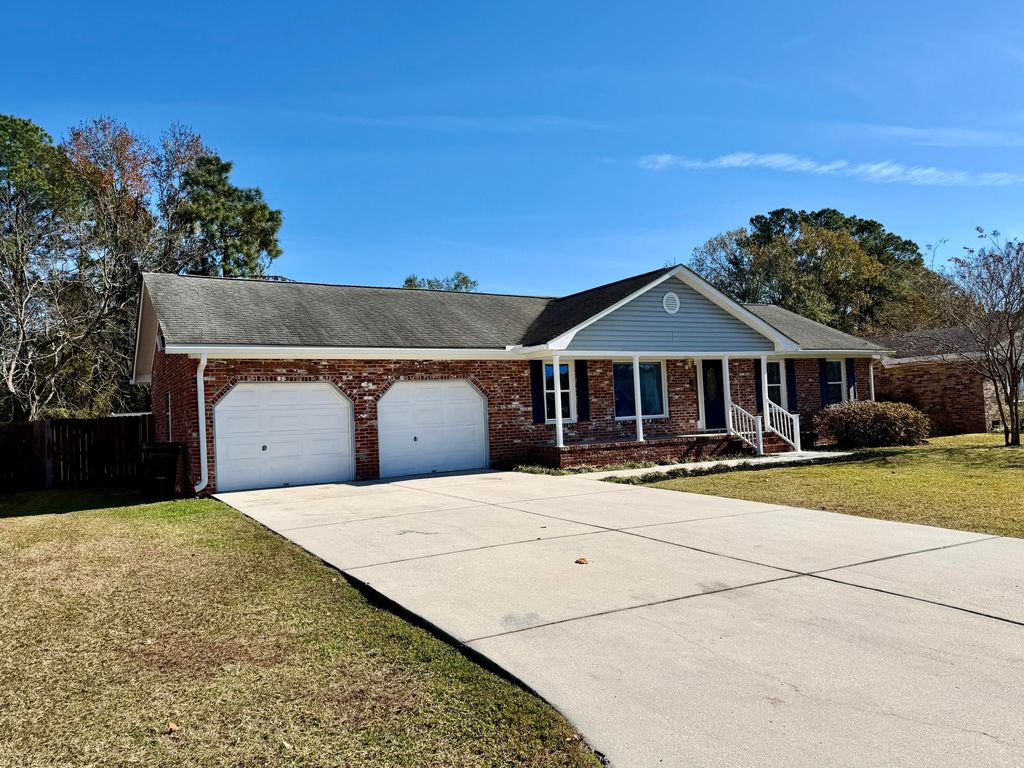 Photo of 107 Myer Lane, Goose Creek, SC 29445 (MLS # 25032392)