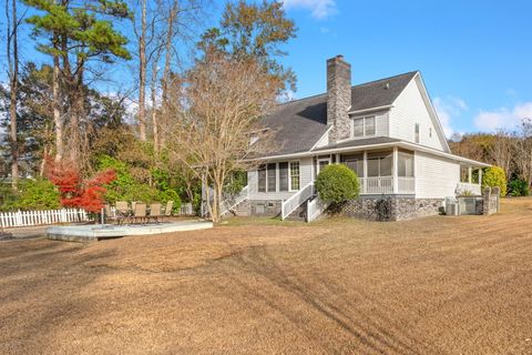 A home in Moncks Corner