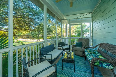 A home in North Charleston