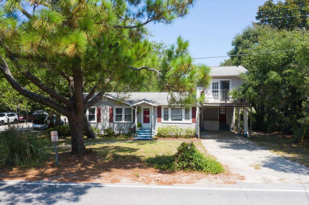 Photo of 1302 E Ashley Avenue, Folly Beach, SC 29439 (MLS # 26011526)