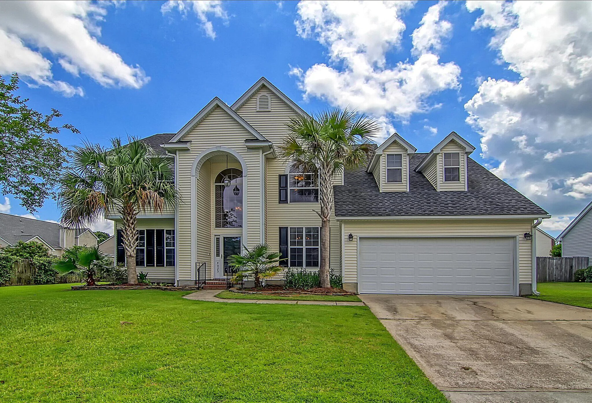 4025 Laurelwood Drive