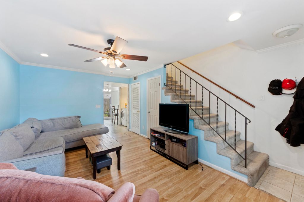 Photo of 21 Rivers Point Row #11b, Charleston, SC 29412 (MLS # 26002294)