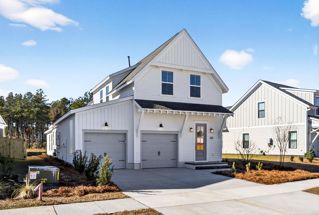 Photo of 430 Brightside Trail, Summerville, SC 29486 (MLS # 26009828)