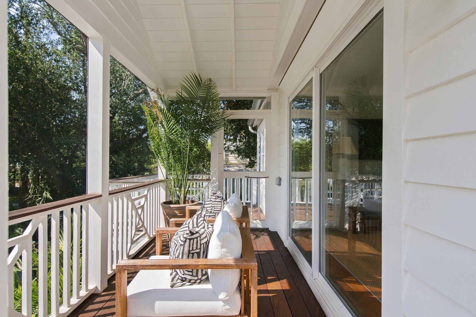 717 Carolina Boulevard