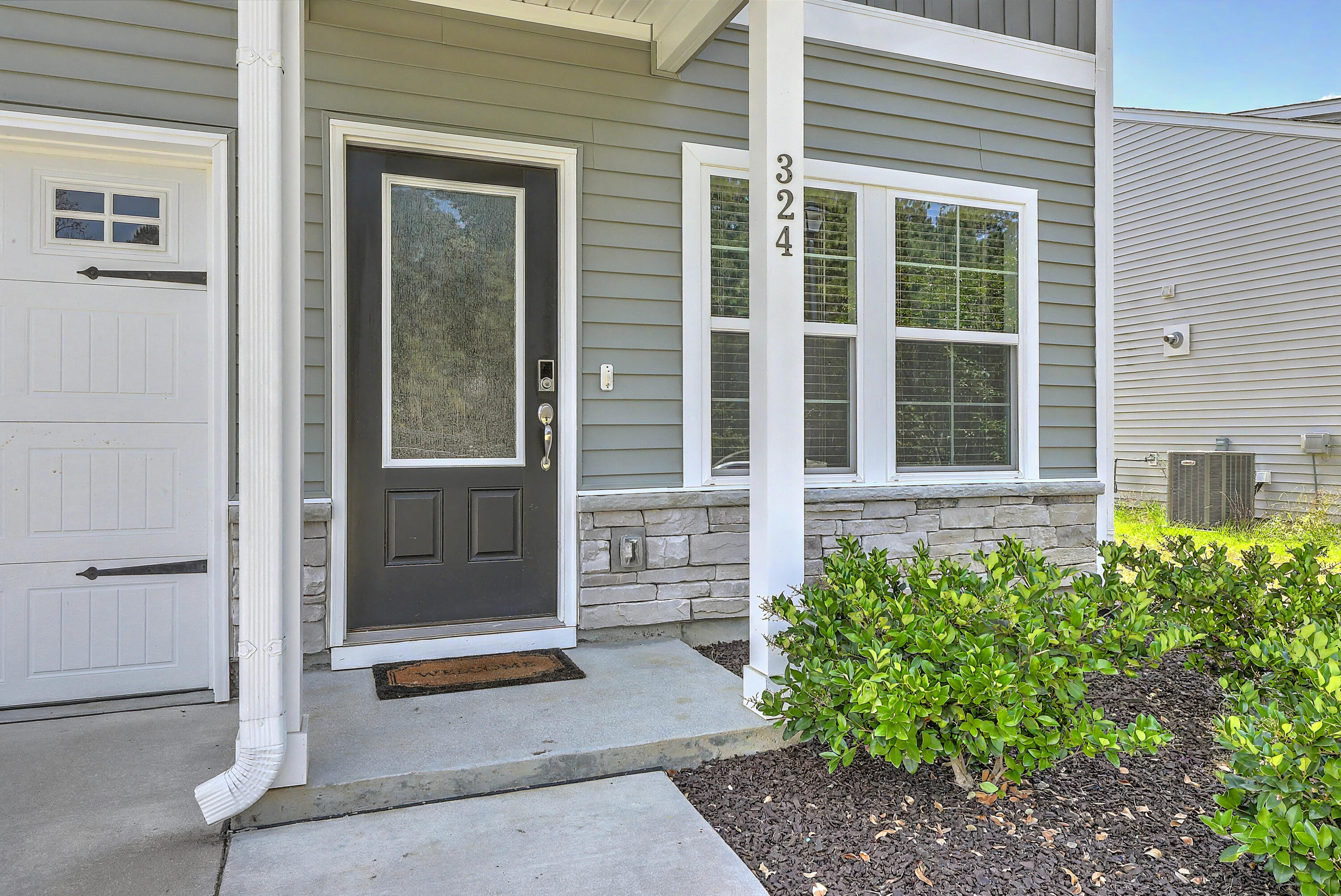 324 Gothenburg Trail