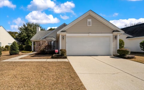 Photo of 320 Rice Bay Drive, Mount Pleasant, SC 29464 (MLS # 26004589)