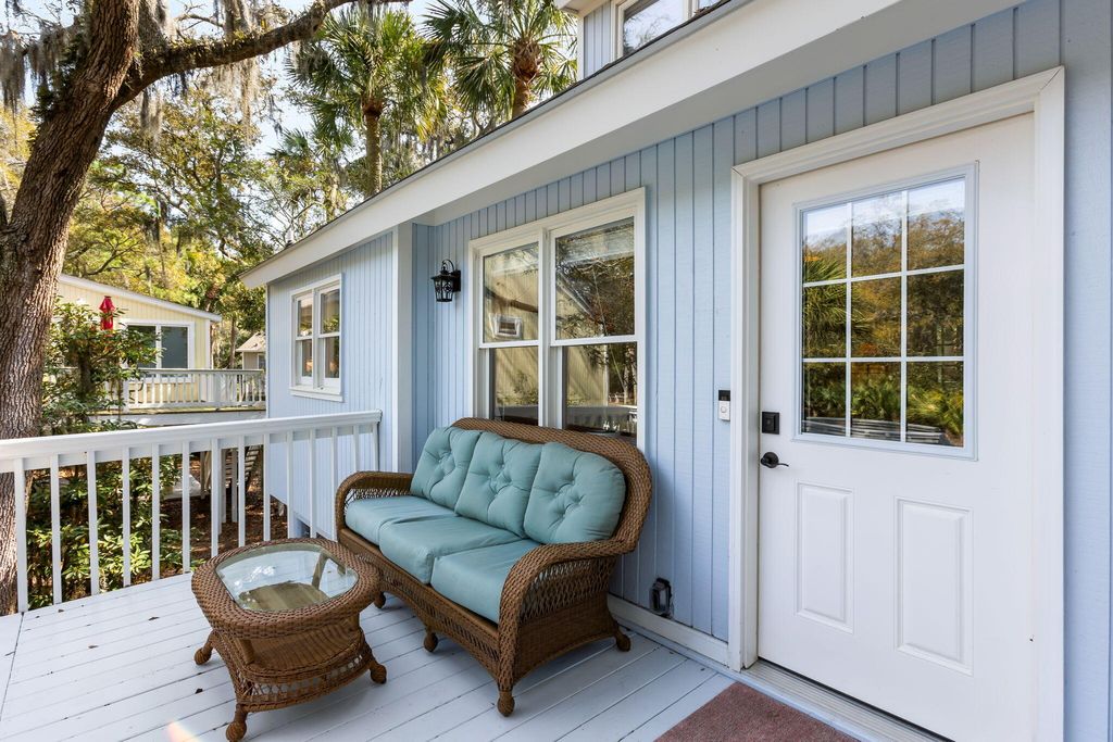 Photo of 555 Double Eagle Trace, Seabrook Island, SC 29455 (MLS # 26006996)