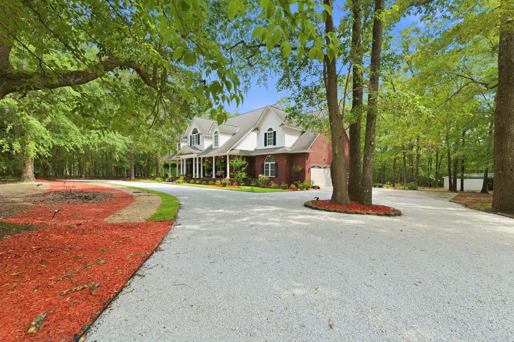 Photo of 136 Acorn Lane, Santee, SC 29142 (MLS # 26017368)