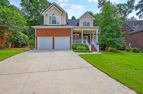 A home in North Charleston