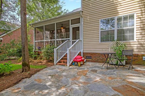 A home in North Charleston