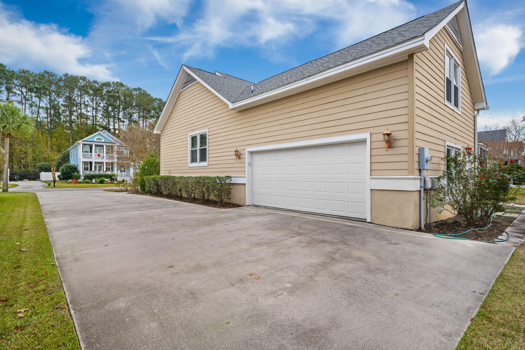 842 Captain Toms Crossing