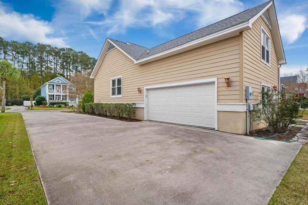 Photo of 842 Captain Toms Crossing, Johns Island, SC 29455 (MLS # 26016331)