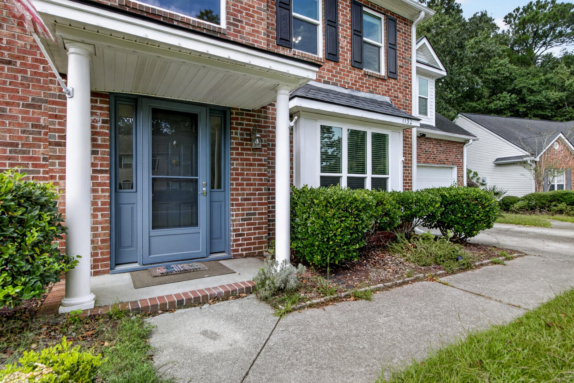 1132 Black Rush Circle