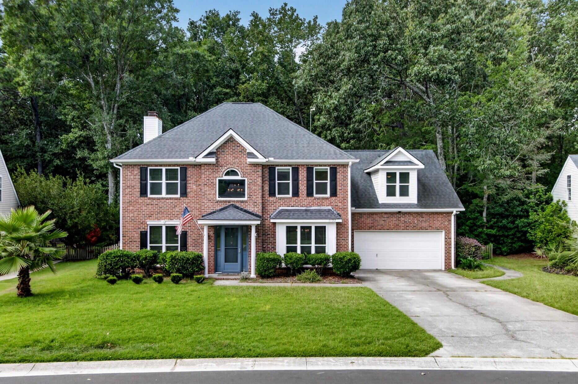 1132 Black Rush Circle