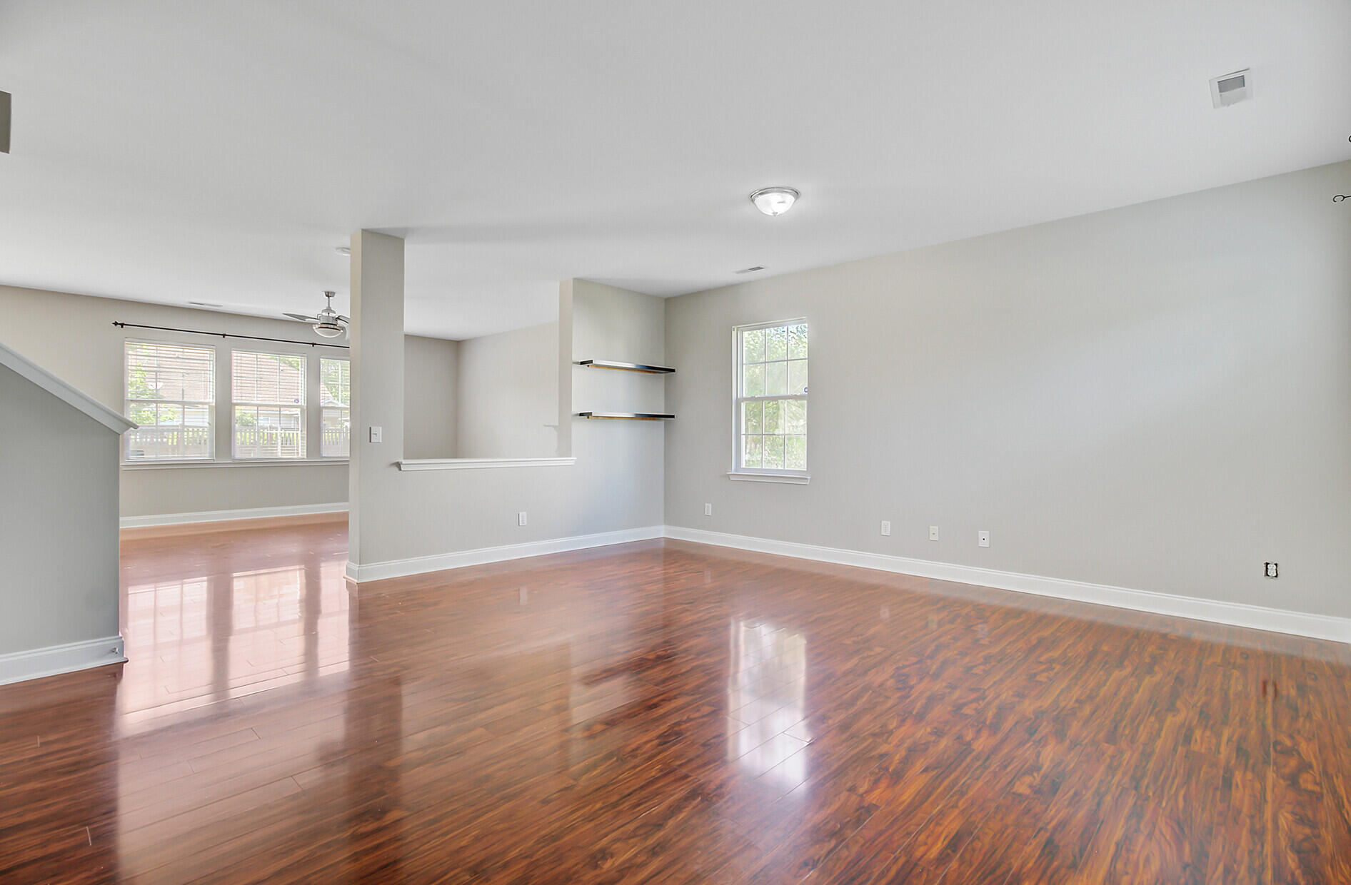 330 Albrighton Way