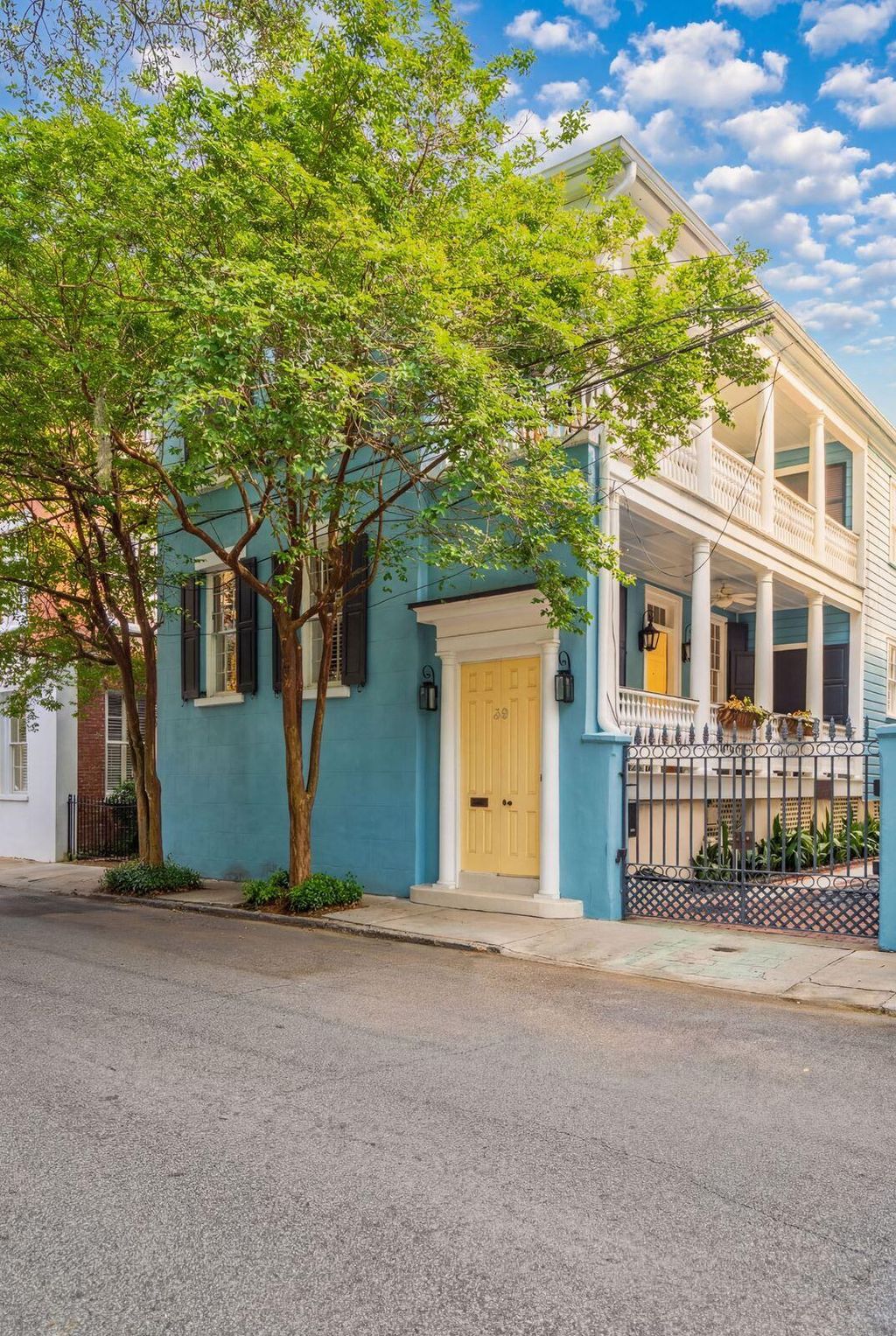 Photo of 39 Society Street, Charleston, SC 29401 (MLS # 26012703)