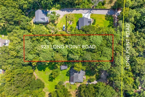 Photo of 923 Long Point Road, Mount Pleasant, SC 29464 (MLS # 26025507)