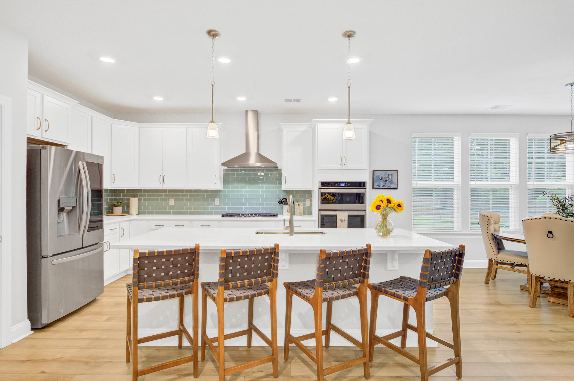 608 S Pointe Boulevard