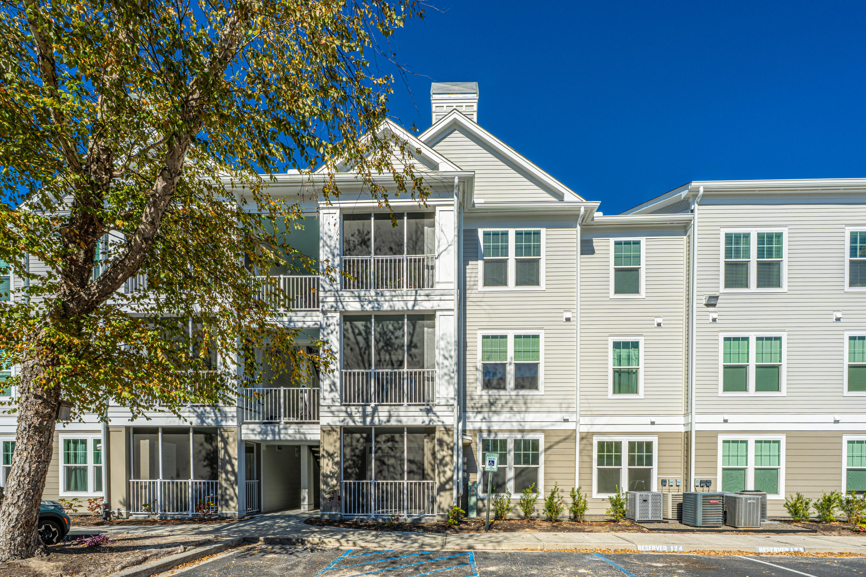 130 River Landing Drive Unit 3113