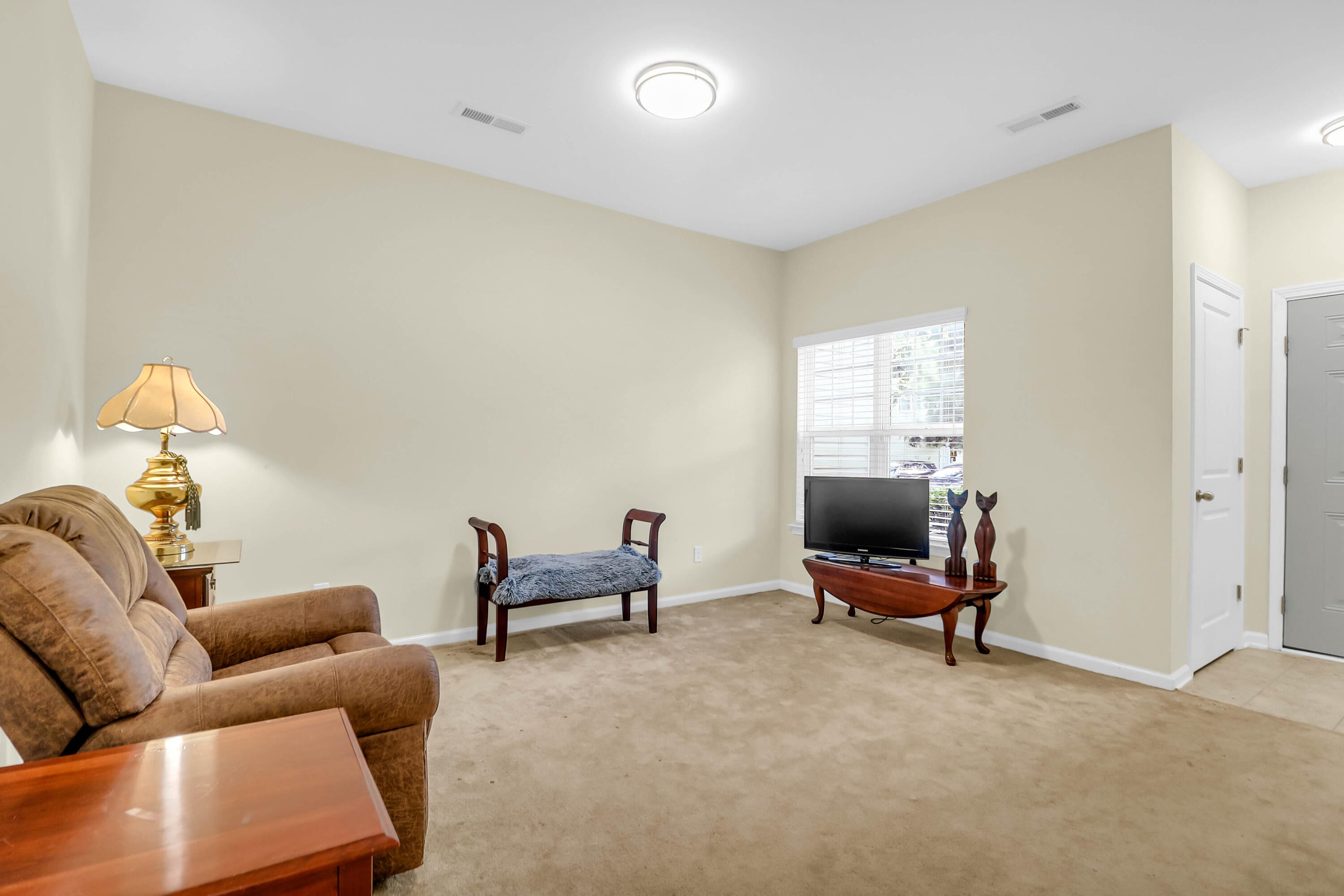 181 Grand Oaks Drive