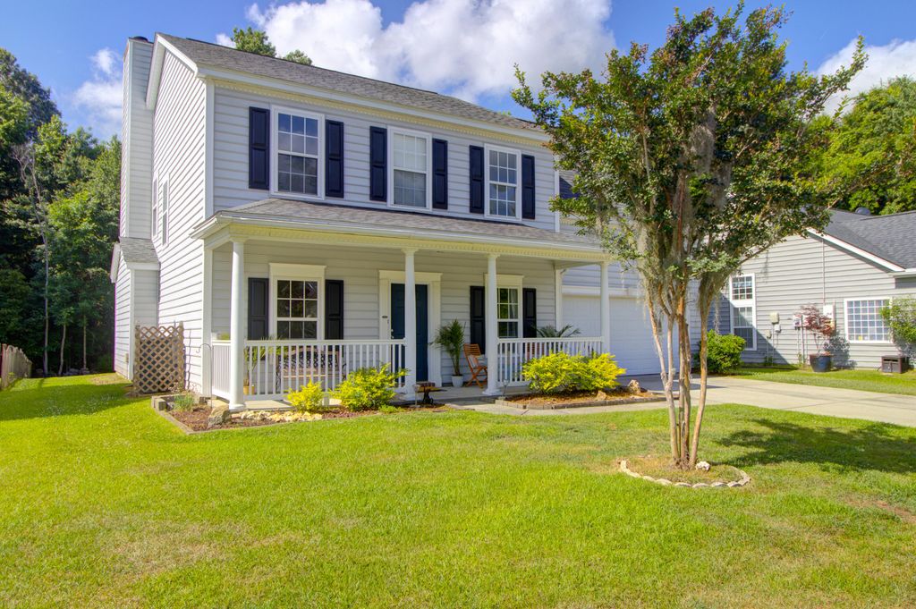 Photo of 1368 Ashley Garden Boulevard, Charleston, SC 29414 (MLS # 26014860)