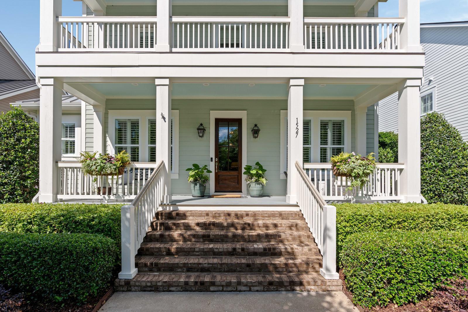1527 Wando View Street