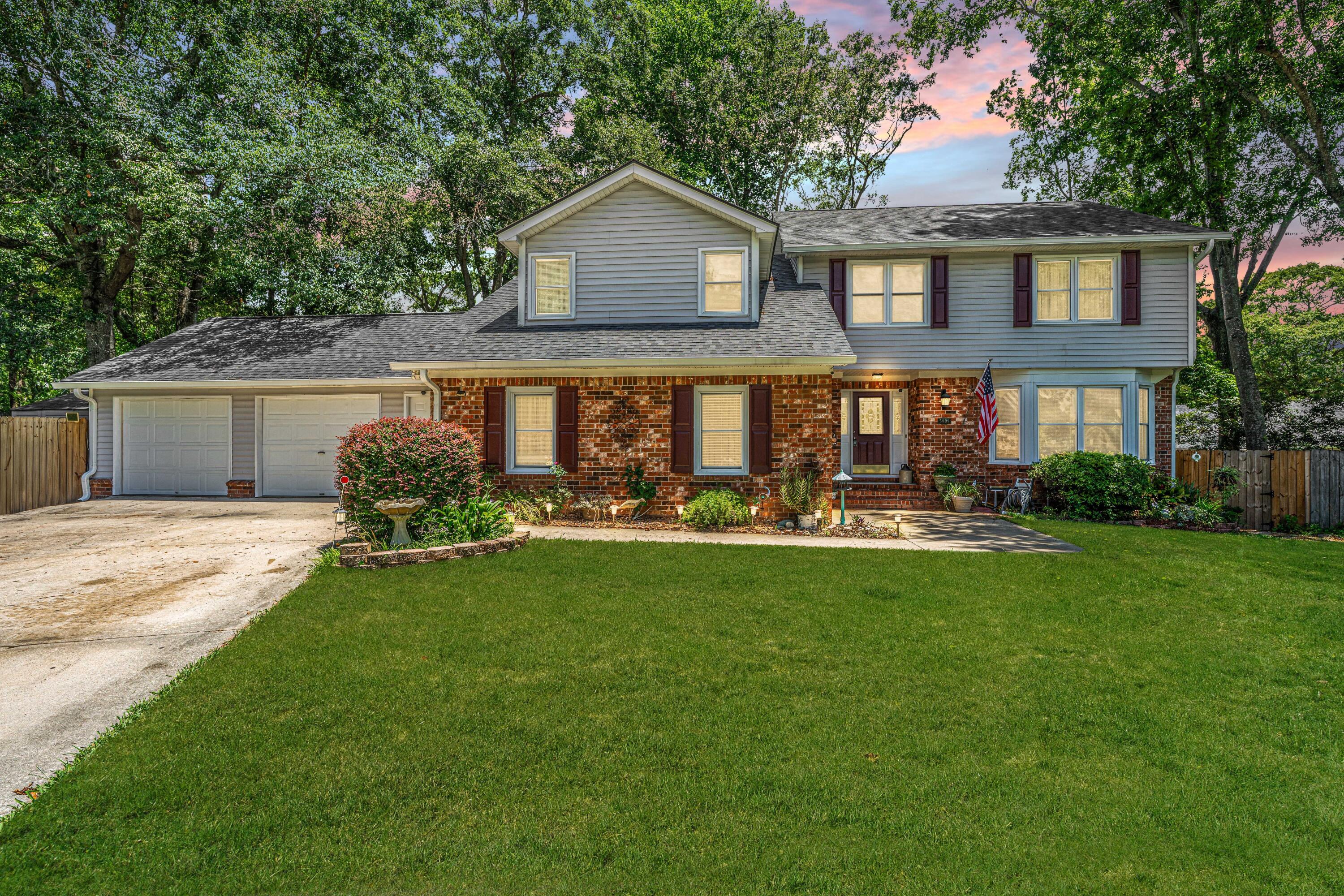 5809 Windsor Court