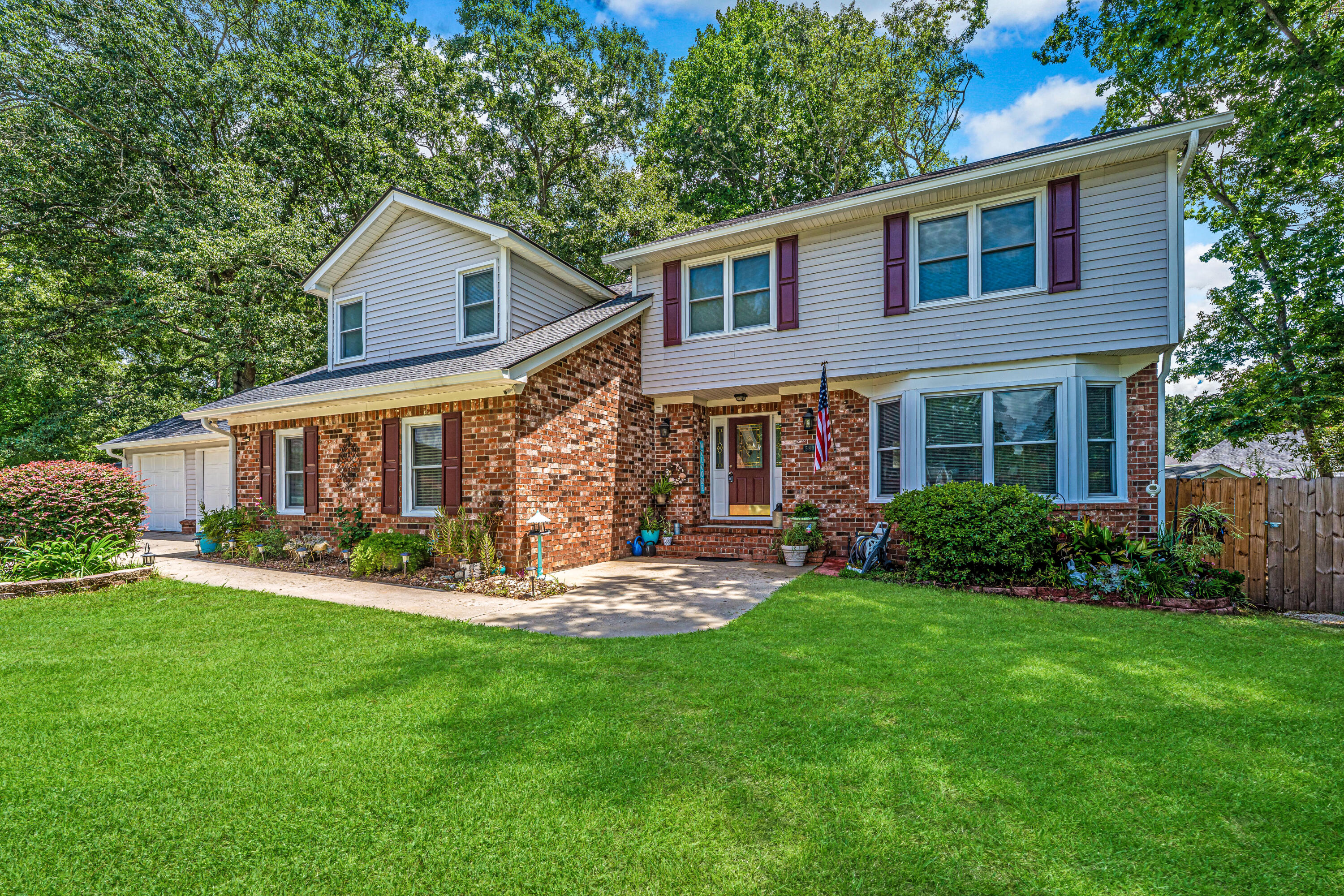 5809 Windsor Court