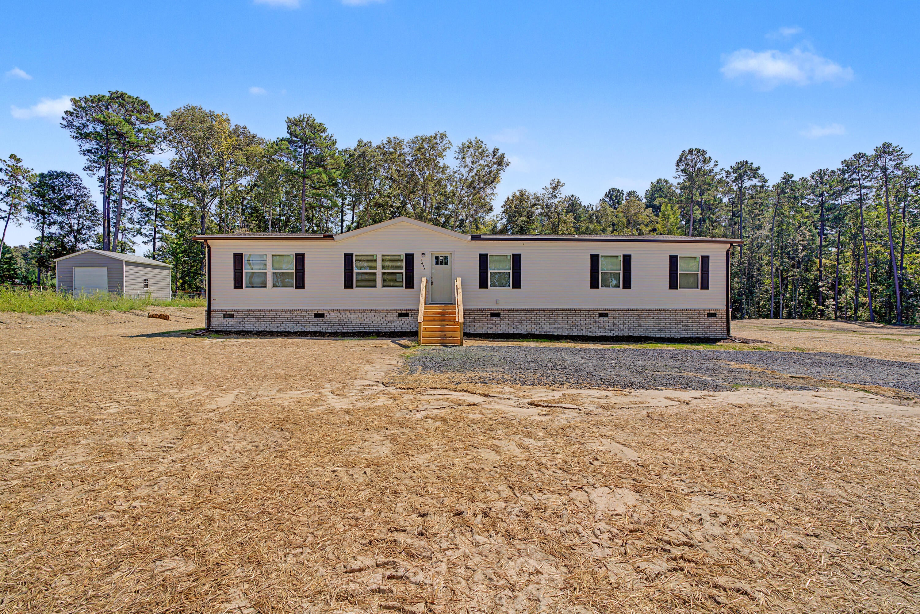 1672 Calamus Pond Road