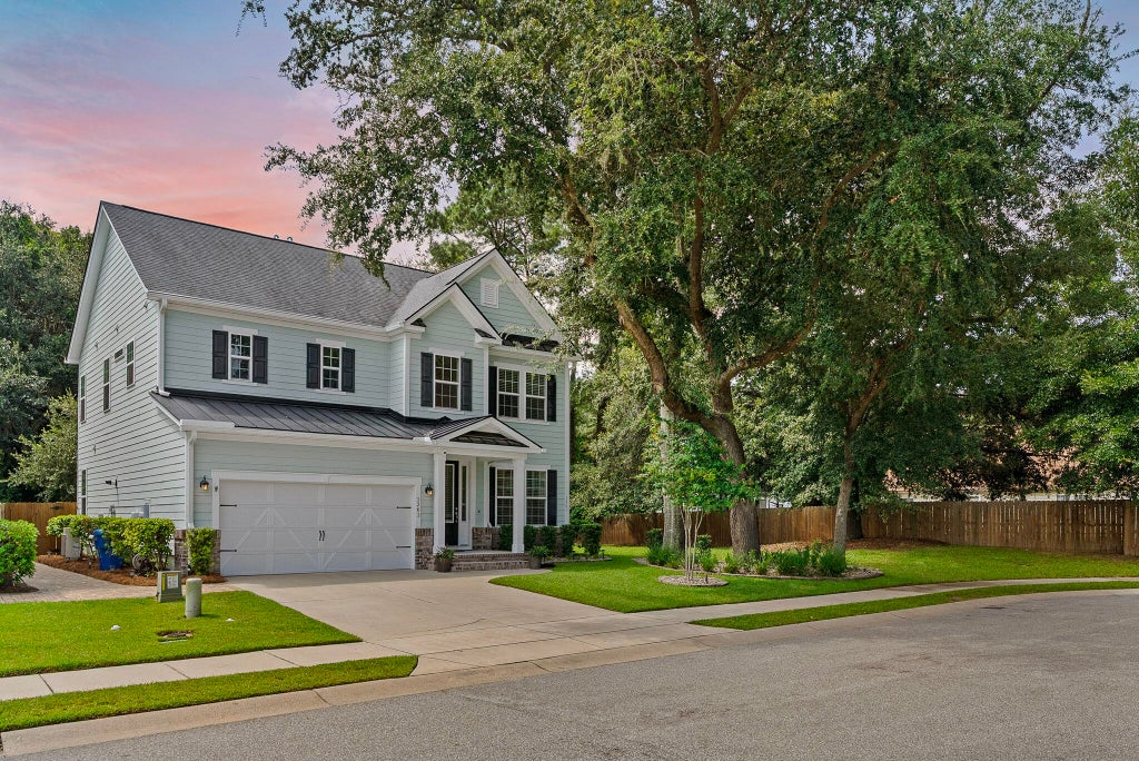 Photo of 1261 Pearwood Court, Mount Pleasant, SC 29466 (MLS # 26026079)
