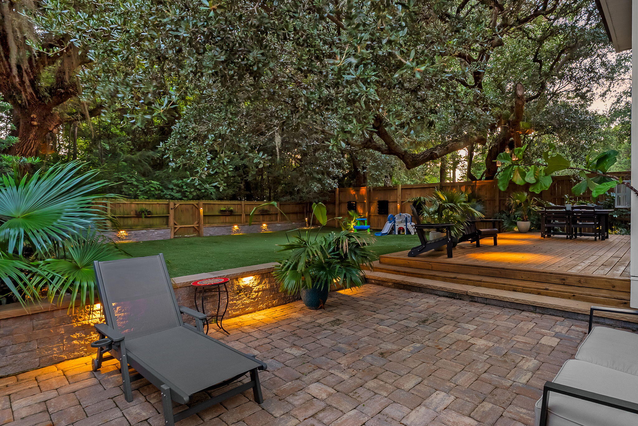 1261 Pearwood Court