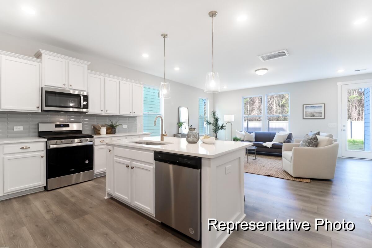 1044 House Finch Avenue Cc3-22-20