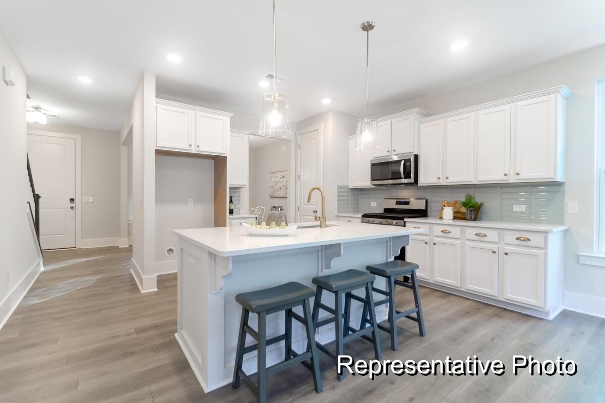 1044 House Finch Avenue Cc3-22-20