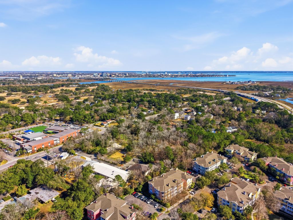 Photo of 1423 Telfair Way, Charleston, SC 29412 (MLS # 26005989)