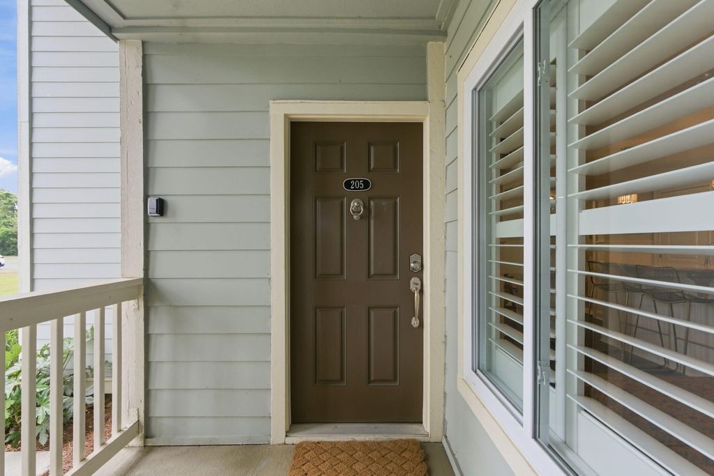 Photo of 1481 Center Street Ext St #Apt 205, Mount Pleasant, SC 29464 (MLS # 26012687)