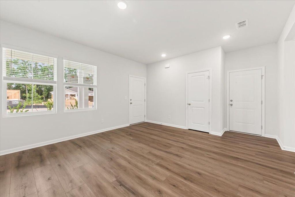 Photo of 777 Meadowbrook Lane, Summerville, SC 29486 (MLS # 25031623)