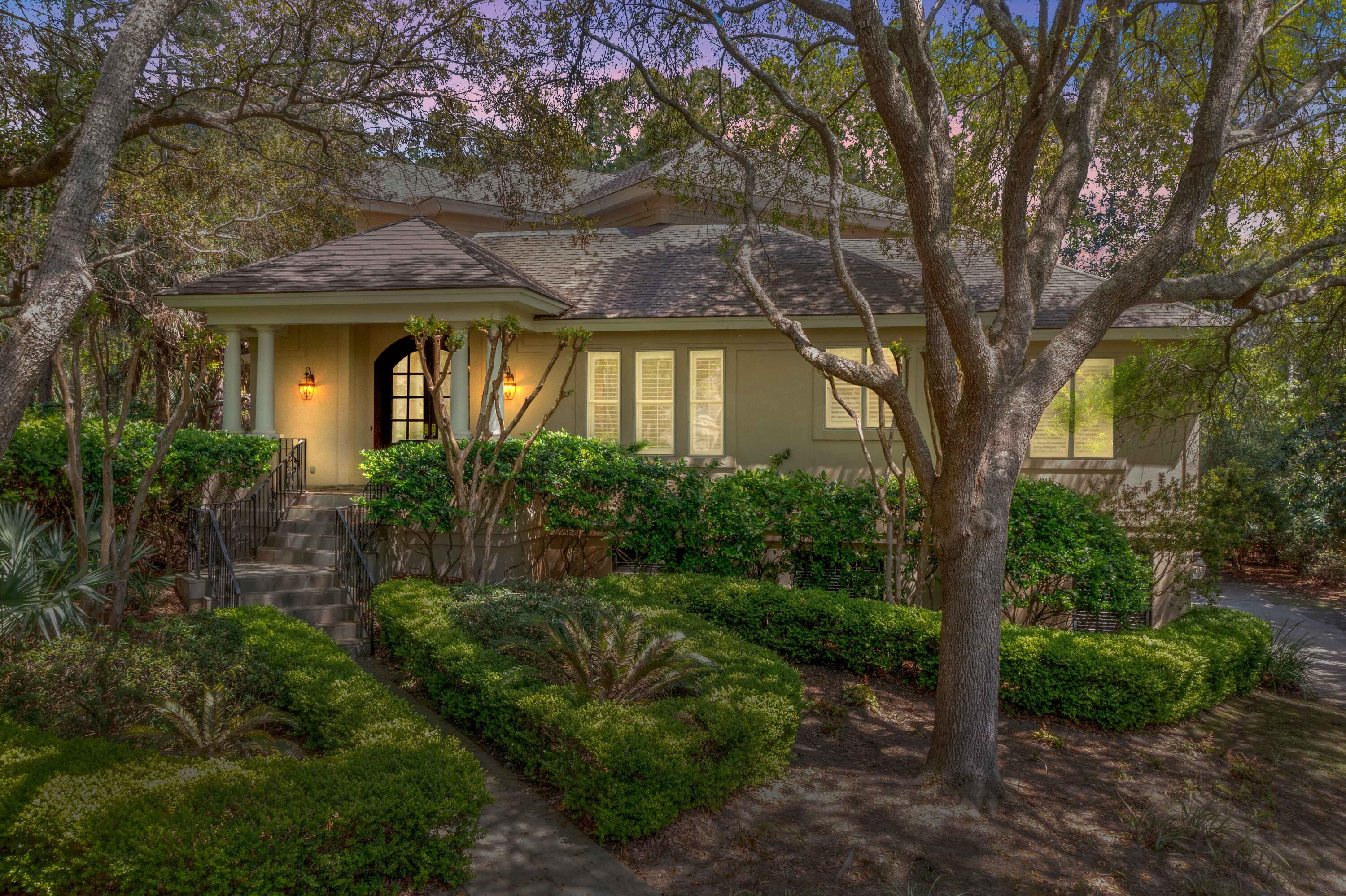 14 Royal Beach Drive