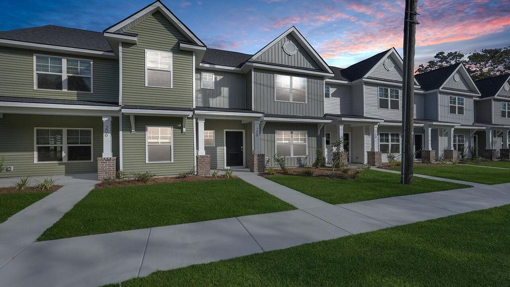 Photo of 208 Garbon Drive, Summerville, SC 29485 (MLS # 25025387)