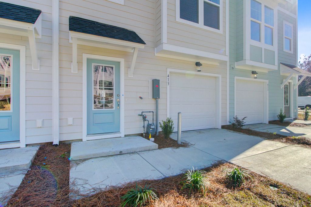 Photo of 447 Caledon Court, Johns Island, SC 29455 (MLS # 25032629)