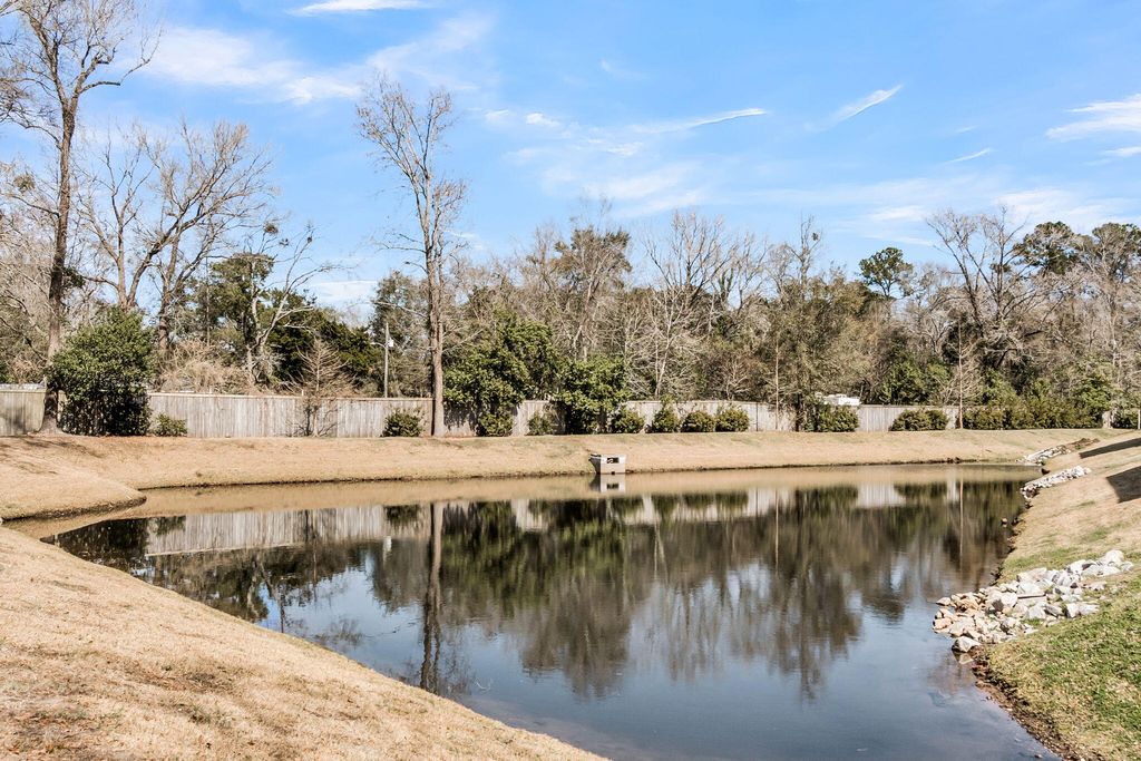 Photo of 4604 Hammett Alley, North Charleston, SC 29405 (MLS # 26005393)