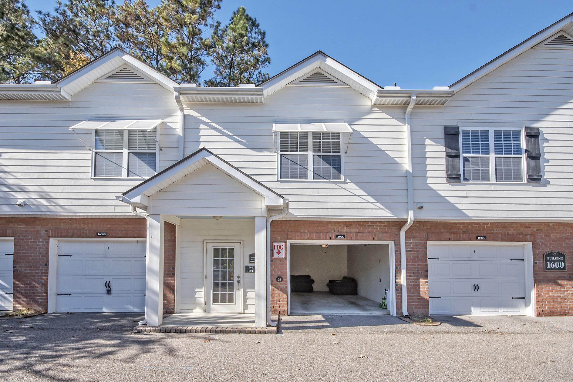1602 Basildon Road
