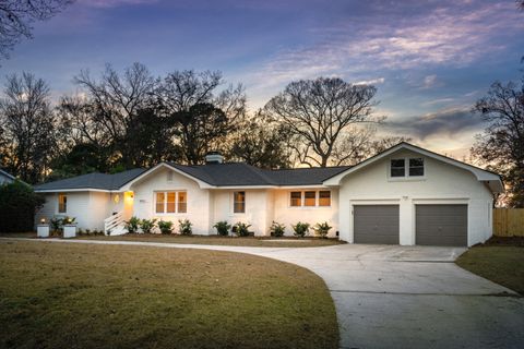 4923 Parkside Drive North Charleston SC 29405