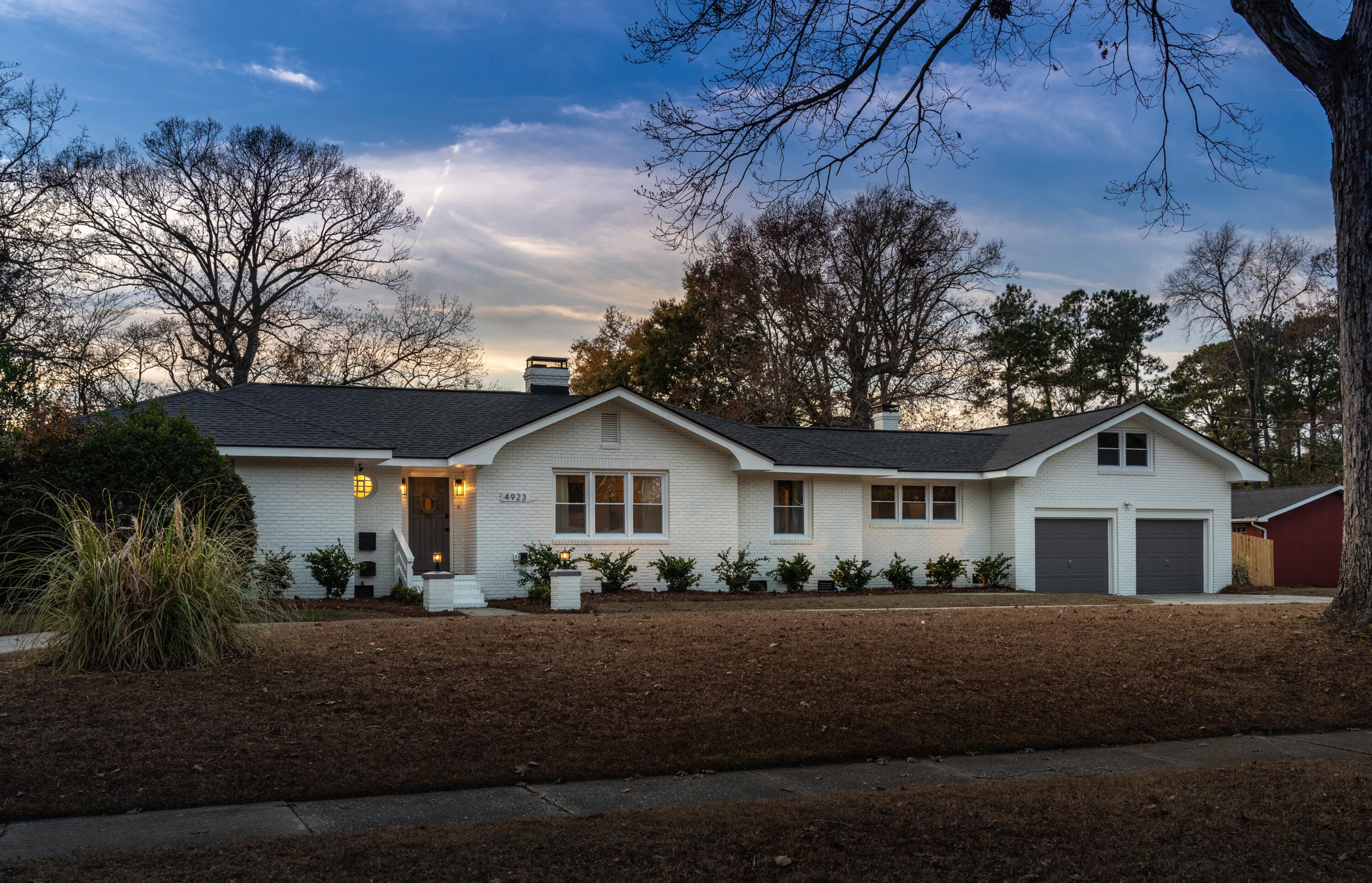 4923 Parkside Drive