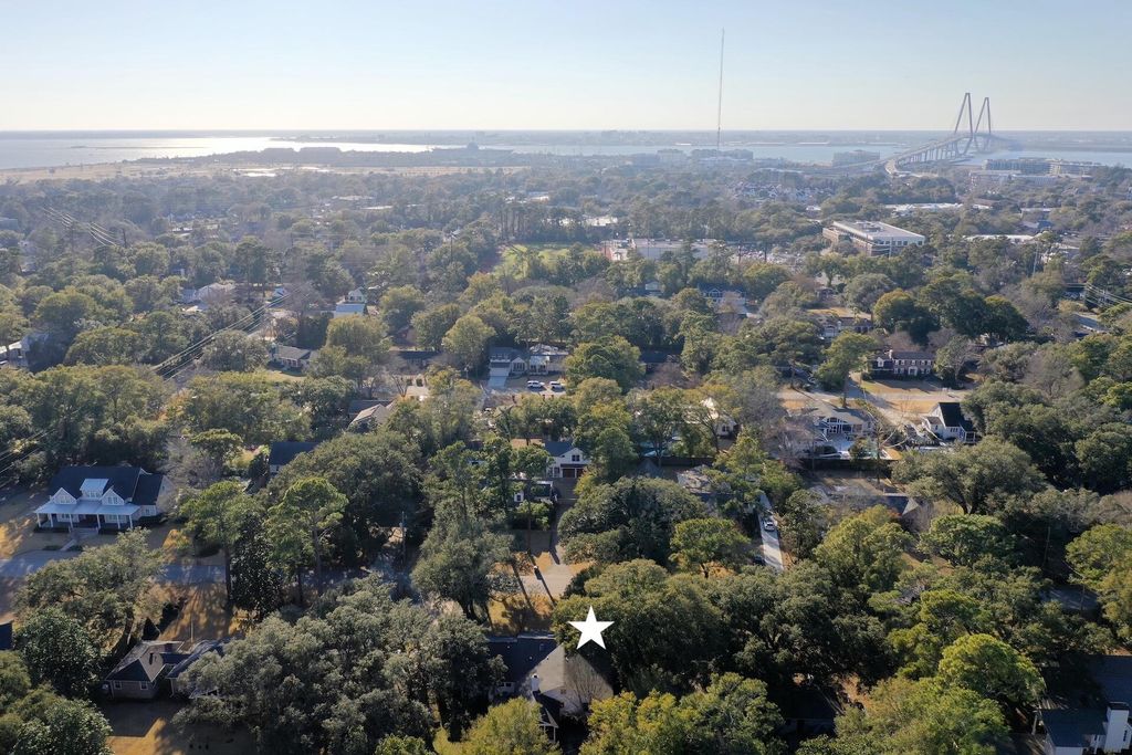 Photo of 977 Cliffwood Drive, Mount Pleasant, SC 29464 (MLS # 26004058)