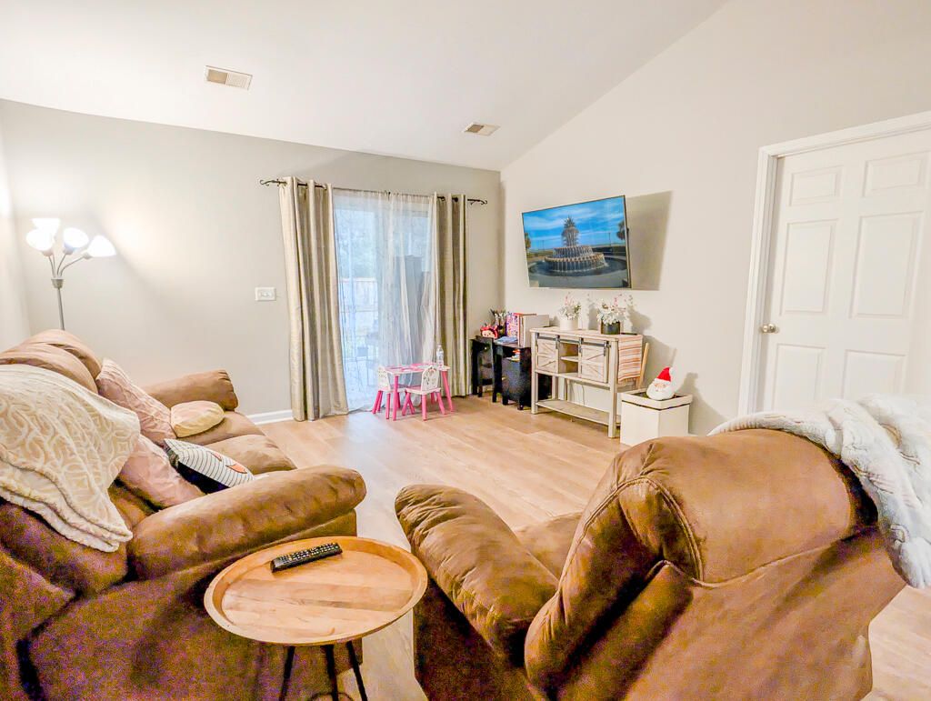 Photo of 1300 River Rock Road, Hanahan, SC 29410 (MLS # 25032095)