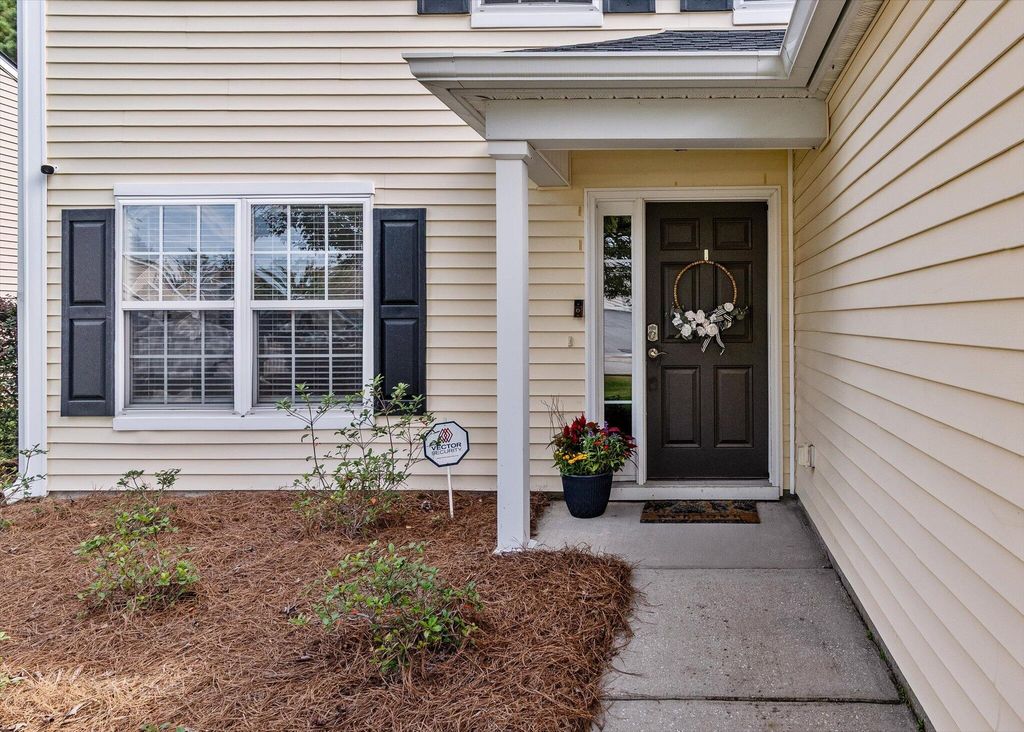 Photo of 1344 Palm Cove Drive, Charleston, SC 29492 (MLS # 25026216)