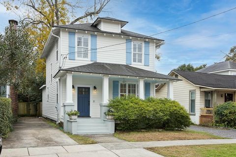 Photo of 77 Cypress Street, Charleston, SC 29403 (MLS # 25032297)