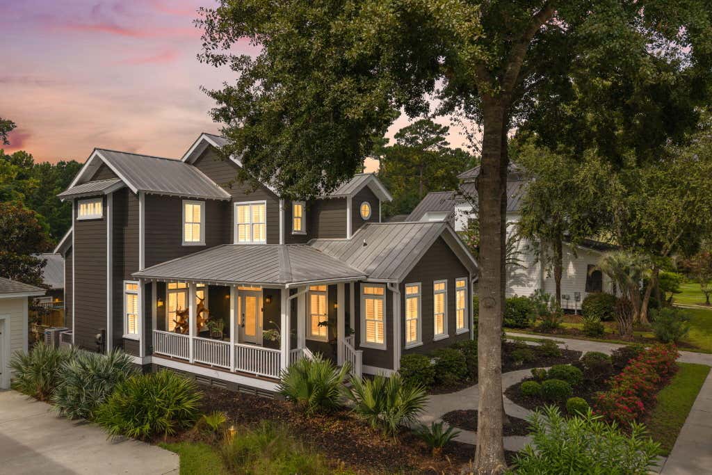 Photo of 4013 E Amy Lane, Johns Island, SC 29455 (MLS # 26024307)