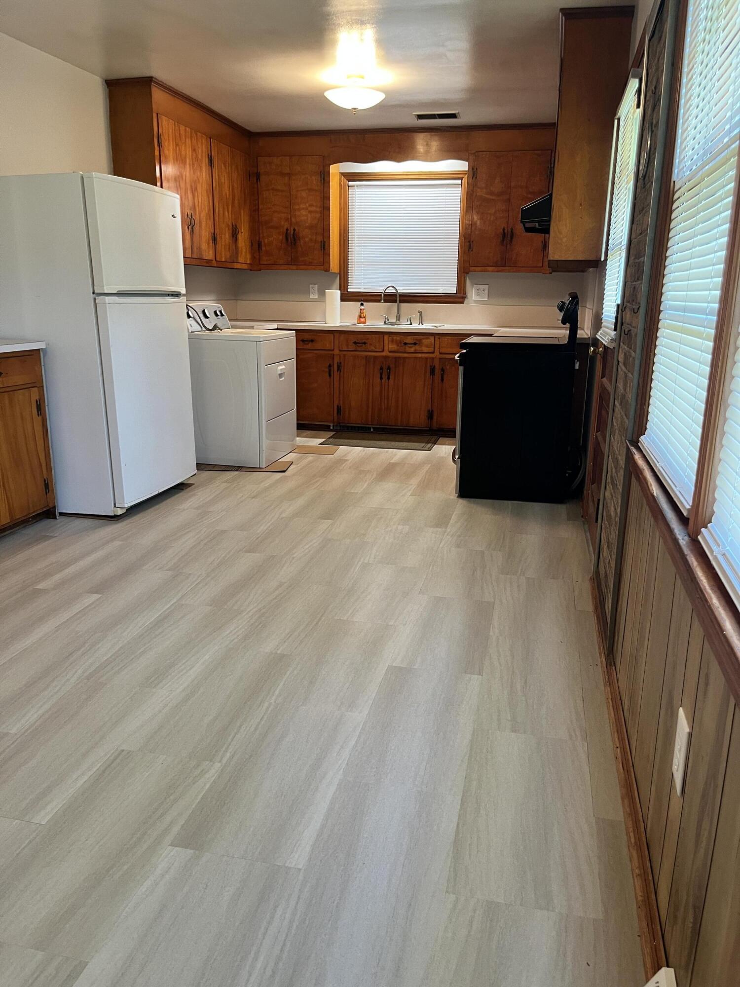 4106 Marilyn Drive